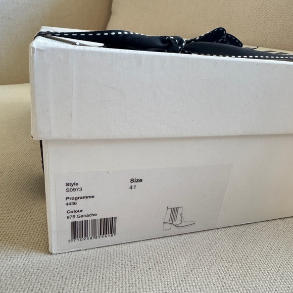 GANNI Ganache Croc Embossed Callie Boots - Picture 11 of 14